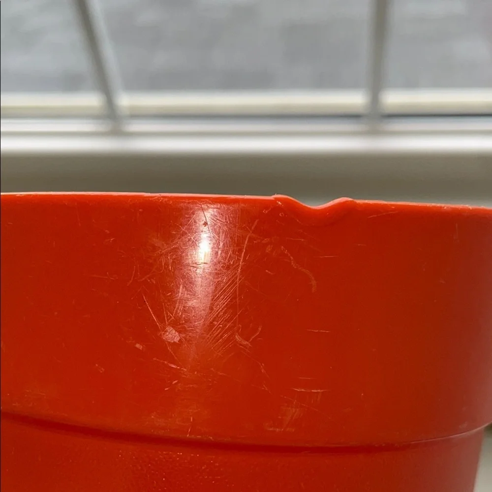 Vintage Tupperware Orange Pitcher with Cream Lid - Picture 4 of 5